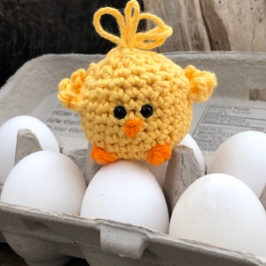 Crochet Baby Chick, Easter Chick, Amigurumi chick, Spring chickie decor, bright yellow baby chicken, Cat toy option