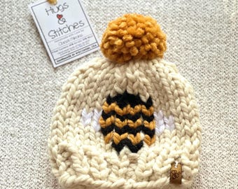 Hand Knit Newborn Bee Beanie: Ecru Baby Hat with Pom