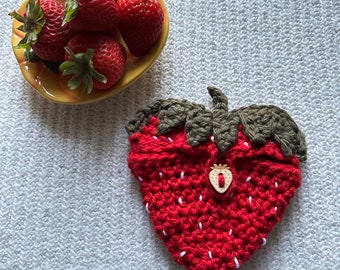Heart Pouch, Strawberry Heart Gift Card Holder, Crochet Strawberry Heart, Vintage Heart, Gift for teacher, gift for friend,Berry Pouch