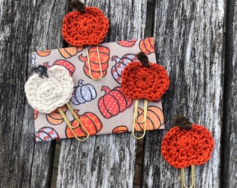 Pumpkin journal clip, halloween planner clip, holiday junk journal, money clip, bookmarker, fall office accessory, autumn crochet, pumpkin
