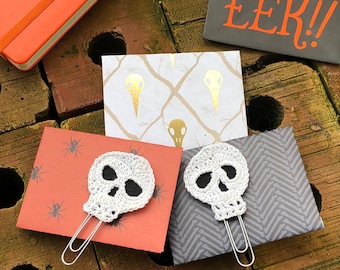 Skull Planner Clip, Fall Journal Clip, Crochet Book Marker, Junk Journal Clip, Gift for Readers, Halloween Gifts