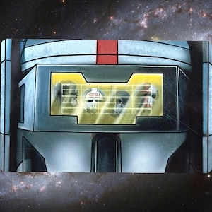 Pode incluir: Um close-up de um cockpit de nave espacial com um painel de controle amarelo e preto. Três figuras são visíveis no cockpit, usando capacetes e olhando pela janela.