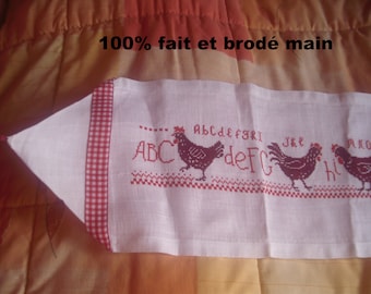 BRODERIE fait main * chemin de table champêtre