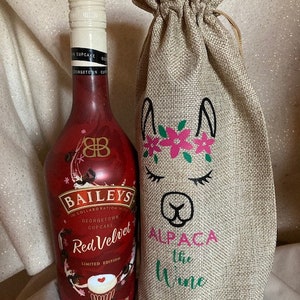 Alpaca Wine Bag/Burlap Wine bay with Alpaca
