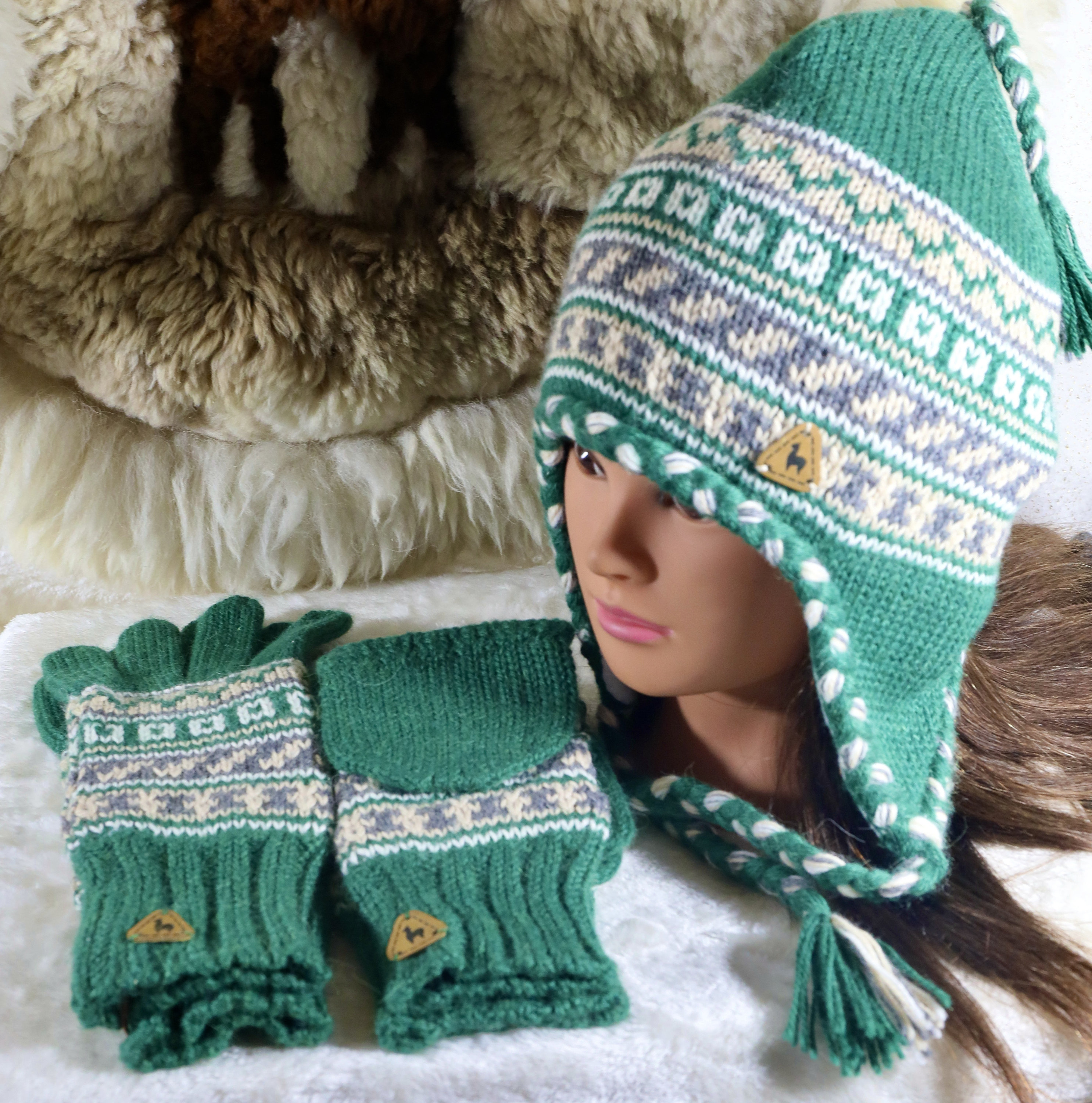 Peruvian Alpaca Hat With Ear Flaps/peruvian Alpaca Glittens  display picture 2