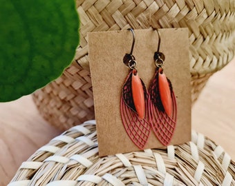 Klila - Co Long Leaf Earrings