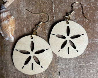 Nassau Single Sand Dollar Maple Earrings