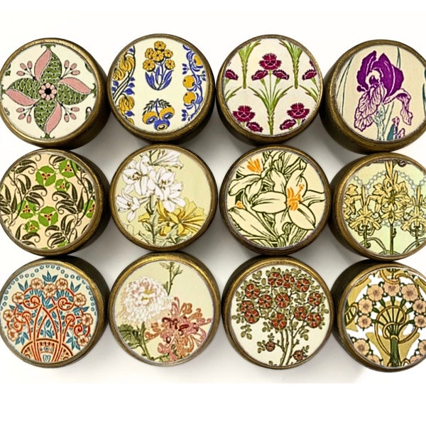 Boutons de tiroir floraux Art nouveau en bois, 35 mm : poignées de meubles. Le prix est par bouton