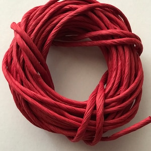 Gedrehtes Papierband