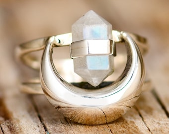 Crescent Moon Ring, Crystal Point Moonstone Ring, Sterling Silver Ring for Women, Chakra Healing Hexagonal Crystal