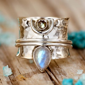 Moon Ring, Labradorite Moonstone Ring, Fidget Anxiety Ring, Sterling Silver Ring for Women, Meditation Spinner Ring, Boho Celestial Jewelry