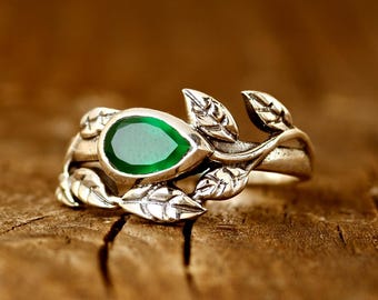 Green Onyx Leaf Ring | Sterling Silver Nature-Inspired Gemstone Ring, Boho Green Onyx Jewelry, Unique Statement Ring for Women