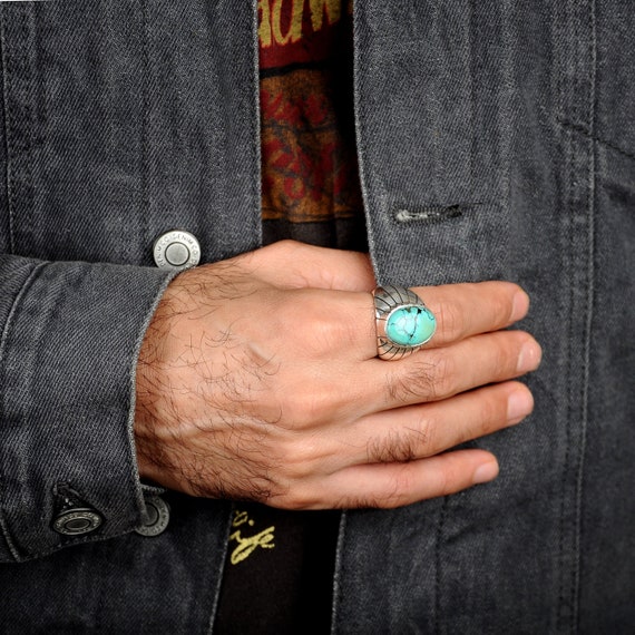 Natural High Grade King's Manassa Turquoise Ring Size 8 - Dillon & Nattarika