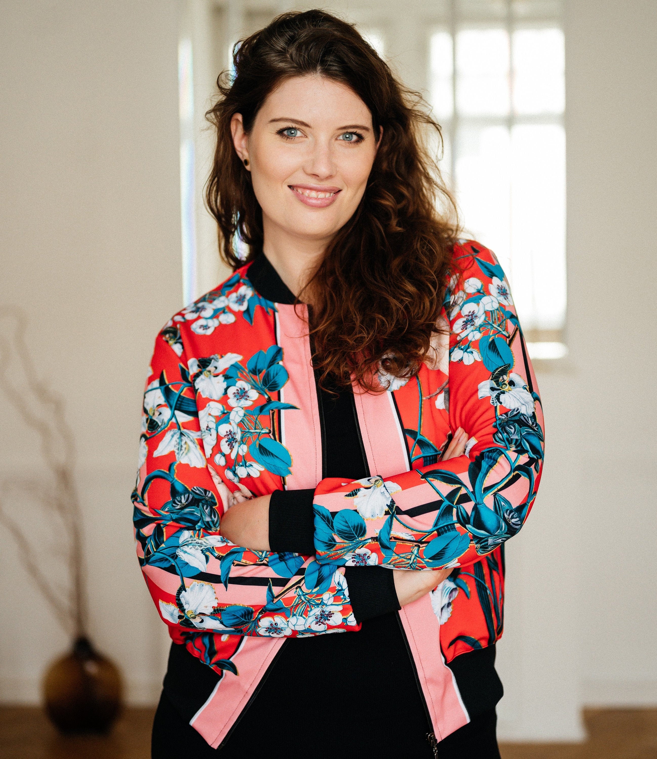 Creative Bomber Jacket Women Vintage Clothing Red Lovebirds Art