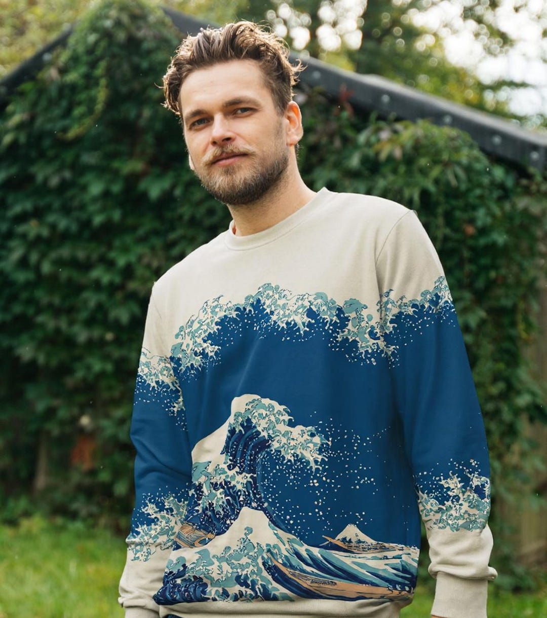 Great Wave off Kanagawa Sweatshirt – Japanese Art, Wearable