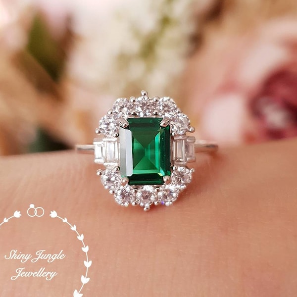 Emerald Ring - Etsy