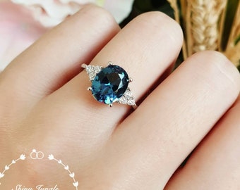 London blue oval topaz ring, three stone style promise ring, lab topaz engagement ring, white gold plated sterling silver,blue gemstone ring