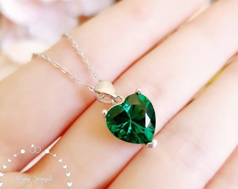 Heart shaped Emerald necklace, Heart cut 10*10 mm Emerald pendant, Muzo Green Emerald Necklace, Green Heart Pendant, May Birthstone Gift