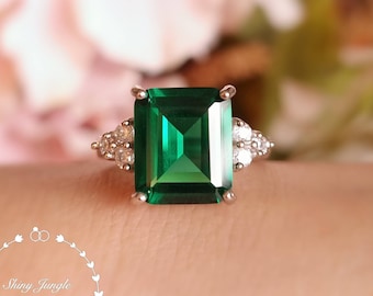 Statement Emerald Ring, Emerald Cut 8 carats (12×10mm) Lab Simulated Emerald, Similar Design to Meghan Markle's ring at her Royal Wedding