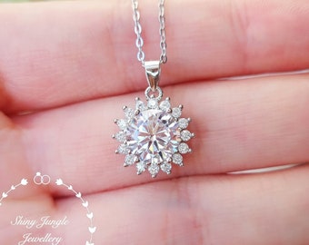 Flower Halo Diamond Solitaire Necklace, 2 Carats 8 mm Round Brilliant Cut Diamond Simulant Pendant, Everyday Classic Halo Diamond Pendant