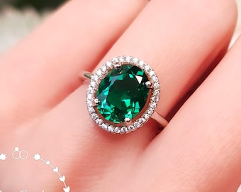 Modern Halo Oval Cut Emerald Engagement Ring, 3 carats 8*10 mm Muzo Green Emerald with Micro Pavé Halo, May Birthstone Promise Ring Gift