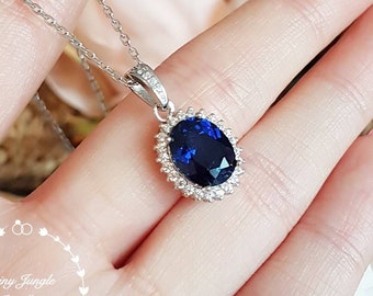 Genuine Lab Grown Royal Blue Sapphire Halo Necklace, 3 carats 8*10 Oval Sapphire, Classic Halo Sapphire Pendant, September Birthstone Gift