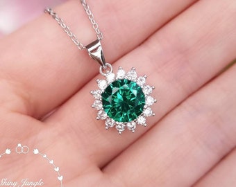Flower Halo Emerald Pendant, 2 Carats 8 mm Muzo Green Round Emerald Solitaire Necklace, Round Emerald Pendant, May Birthstone Gift For Her
