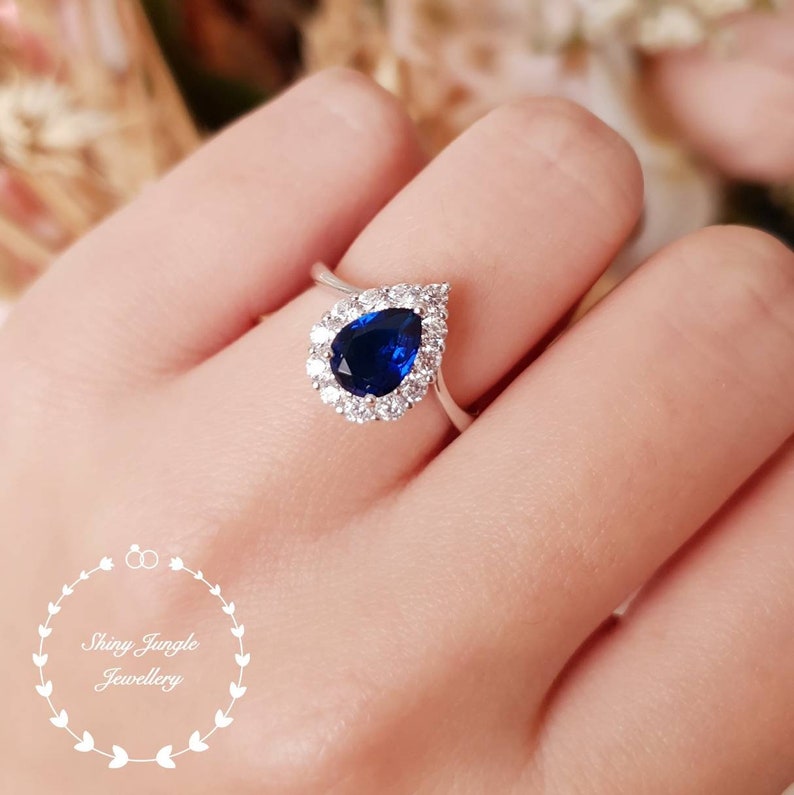 pear shaped sapphire ring pear shaped sapphire ring