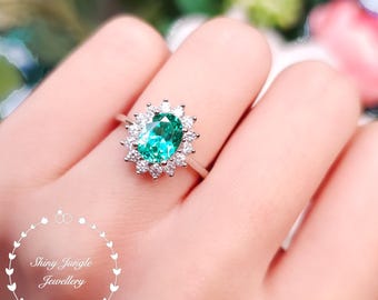 Paraiba Tourmaline ring, 2 carats 6*8 mm Turquoise Green Tourmaline Ring, Halo Paraiba Tourmaline Ring, Oval Cut Greenish Blue gemstone ring