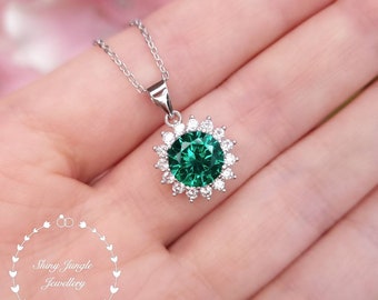 Flower Halo Round Cut Emerald Pendant, 2 Carats 8 mm Muzo Green Round Emerald Solitaire Necklace, May Birthstone Pendant, Gift For Her