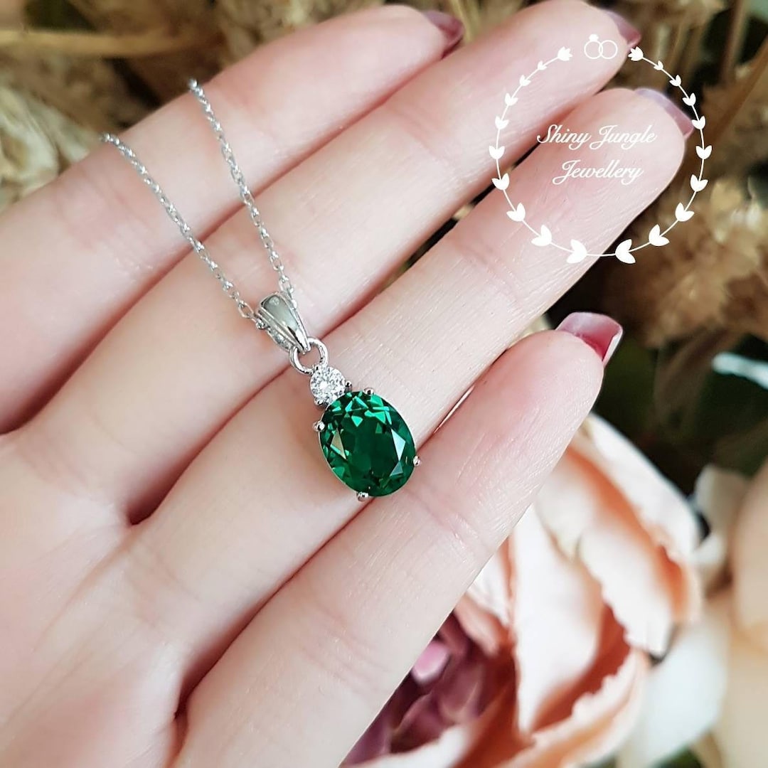 Muzo Green Oval Emerald Necklace, Lab Simulated Emerald Solitaire