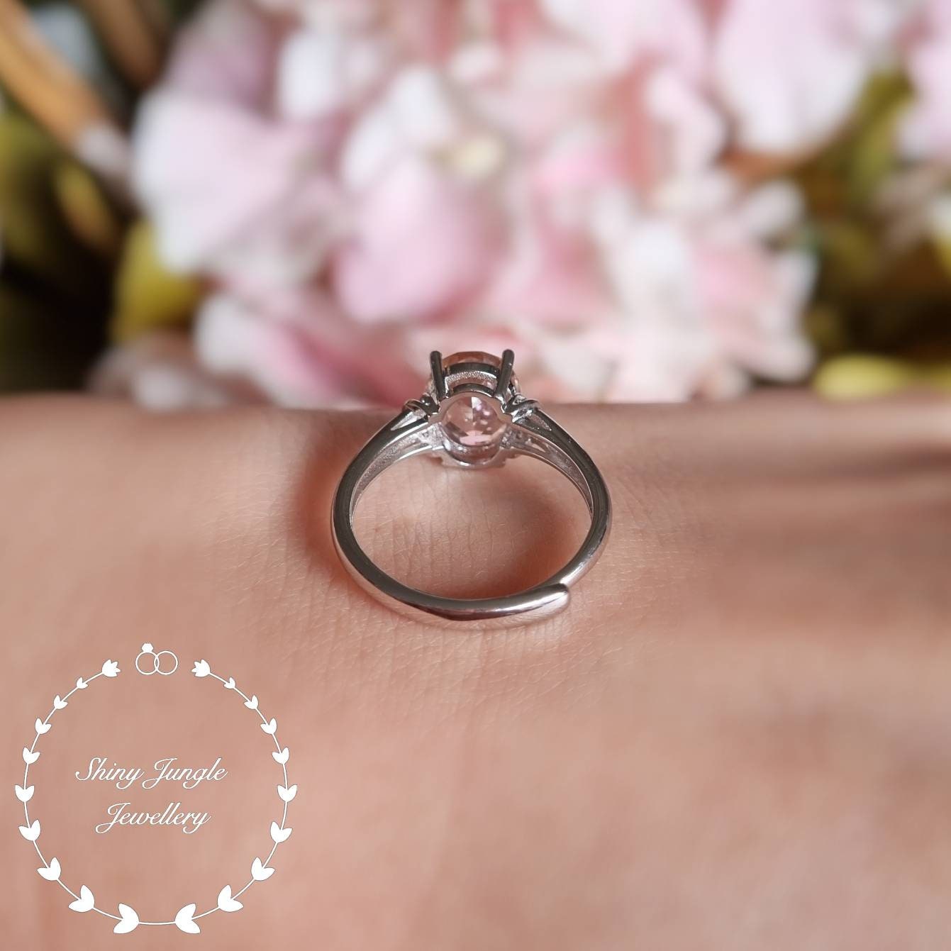 Morganite Ring, Created Morganite, Silver Flower Ring, Pink Vintage Ring, Pink Ring, Pink Diamond Ring, Unique Stone Ring, Silver Daisy Ring White