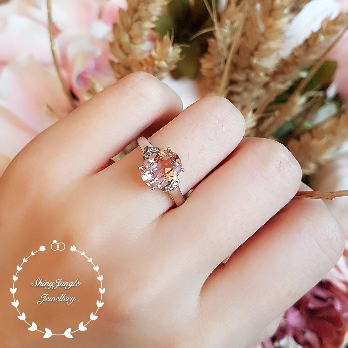 18k Gold Elongated Cushion Cut Morganite Diamond Halo Engagement Ring –  Brilliant Facets