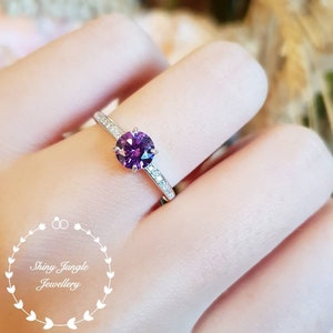 Delicate Amethyst Engagement Ring, 1 carat 6 mm Amethyst Solitaire Ring with Pavé Band, February Birthstone Promise Ring, Purple Quartz Ring