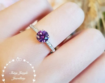 Delicate Amethyst Engagement Ring, 1 carat 6 mm Amethyst Solitaire Ring with Pavé Band, February Birthstone Promise Ring, Purple Quartz Ring