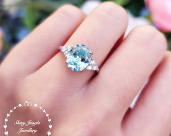Oval Three Stone Aquamarine Ring, 3 carats 8*10 mm Pastel Blue Aquamarine Engagement Ring, Pale Blue Promise Ring, March Birthstone Gift