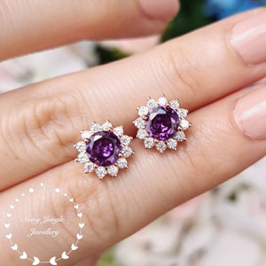 Flower Halo Amethyst earrings, 1 Carat Round Cut Halo Amethyst Stud Earrings, February Birthstone Earrings, Classic Purple Gem Halo Earrings