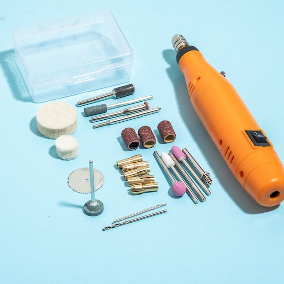 Mini taladro eléctrico de 13 W, taladro manual pequeño para manualidades,  kit de herramientas eléctricas rotativas multifunción de 12 V, herramienta
