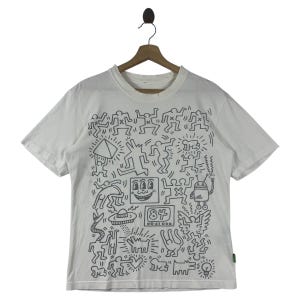 Vintage KEITH HARING pop art printed tee