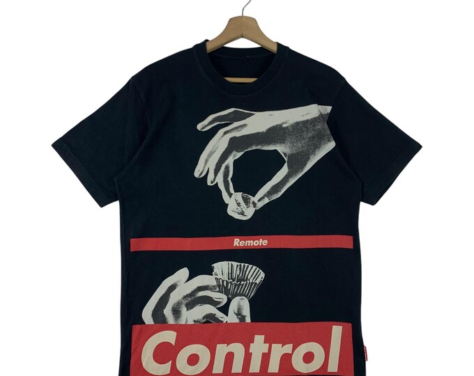 Rares !! T-shirt vintage BARBARA KRUGER Comment osez-vous