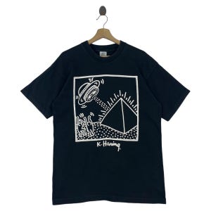 The Broad Keith Haring Pop Shop Art Dancing Dog T Shirt Sz