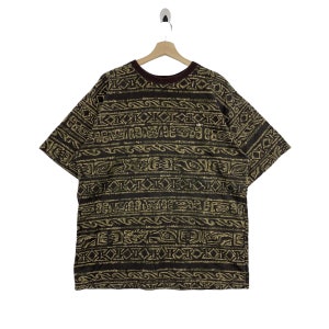 Vintage HAWAIIAN Style Clothing .Co Motive Men tees