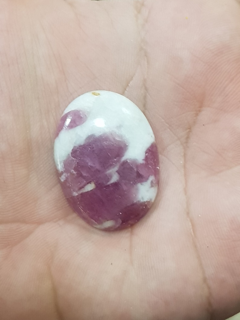 37.45 Cts Pink Tourmaline in Quartz Oval Shape 33 X 24 X 5 mm Cabochon Loose Gemstone LS13406