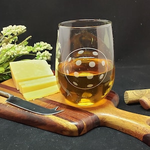 Set of Four Pickleball Wine Glasses with Score