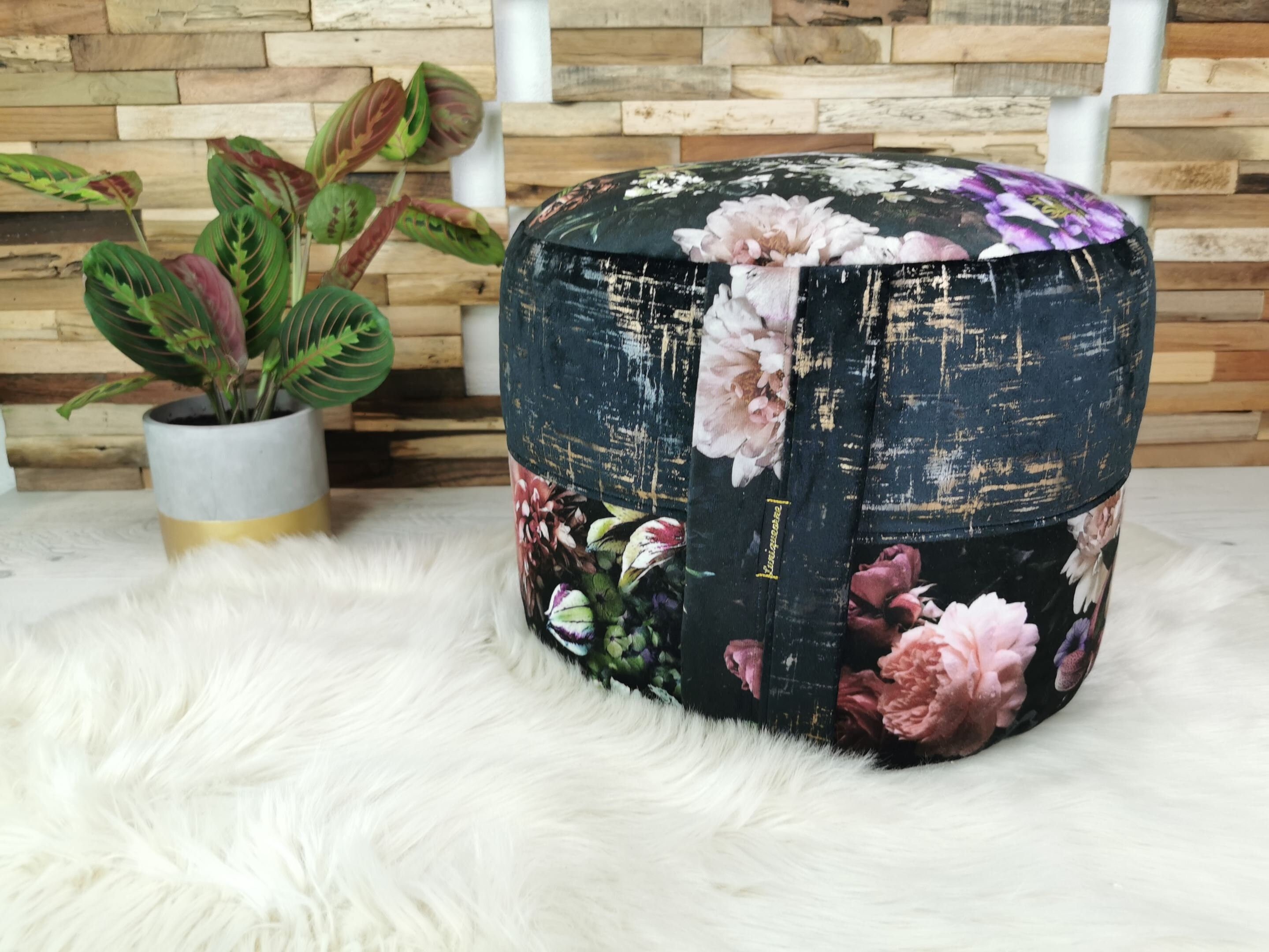 Pouf de Salon en Velours et Balle d'épeautre Bio /Décoration d'intérieur