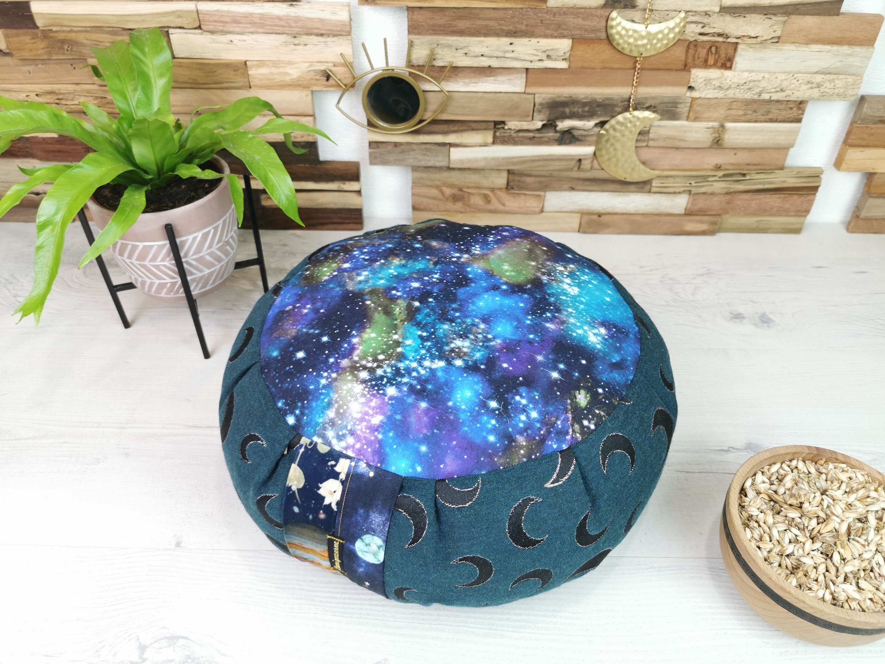 Coussin de Méditation Aux Balles d'épeautre Bio/Zafu Yoga Moon