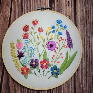 Floral Embroidery Hoop Art: Hand-Stitched Garden Flowers (7 inch)