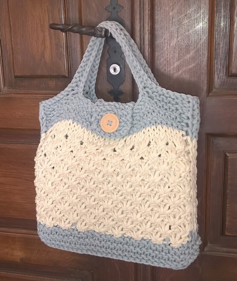 Sac à projets, tricot fait main, modèle unique, taille unique, gris beige Avec bouton