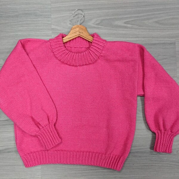 Pull Fuchsia  femme tricoté main couleur rose vif taille S/M