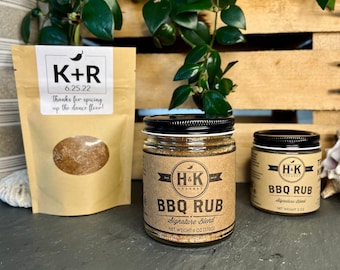 H&K Gourmet Custom BBQ Rub | 3 g Glasglas oder Kraft Fenstertasche | Versandkostenfrei | Hochzeitsliebe | Personalisiertes Geschenk